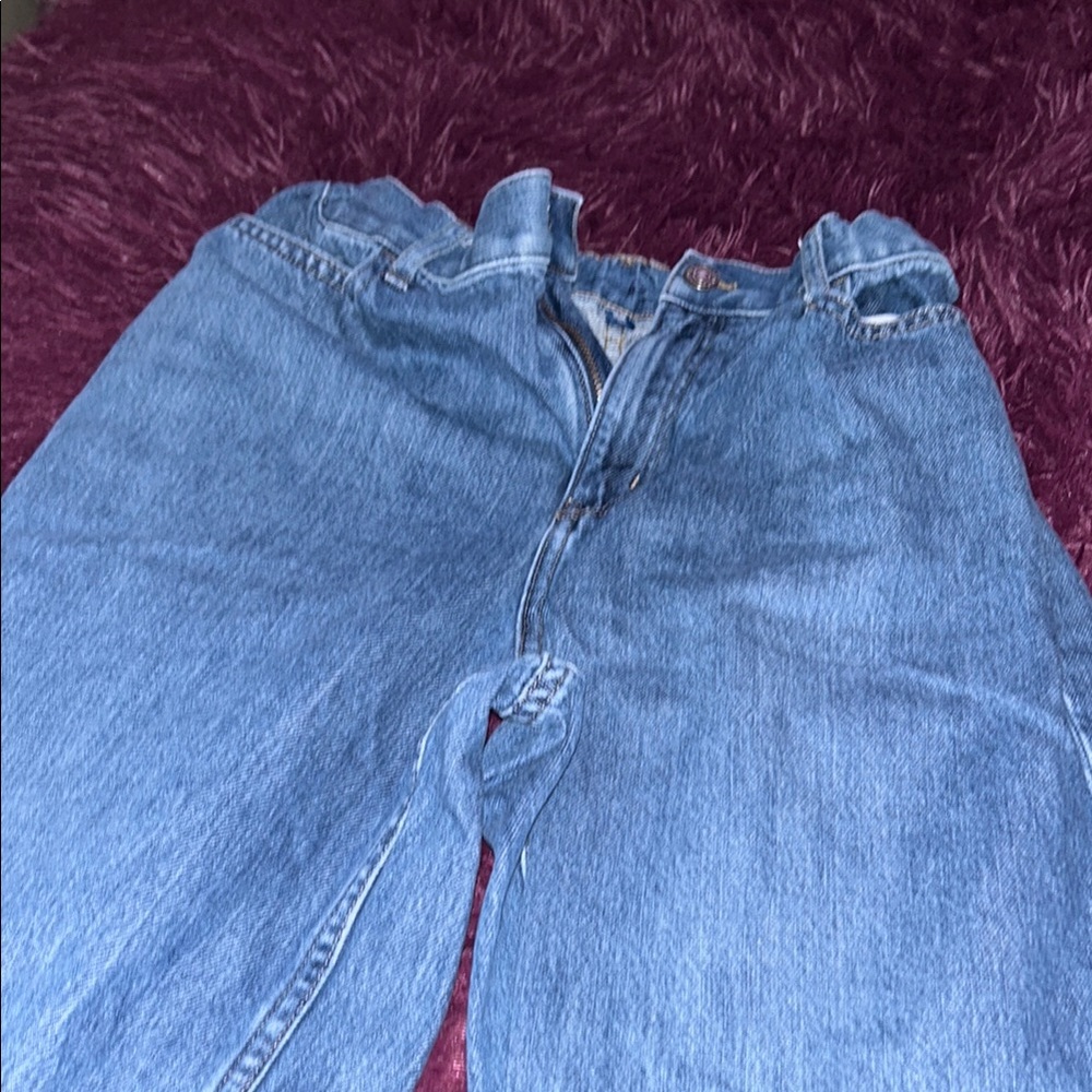 Women’s blue jeans